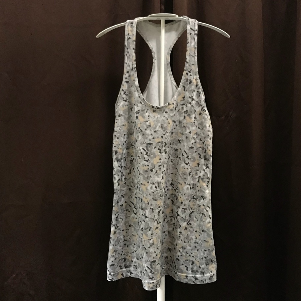 LULULEMON tank top